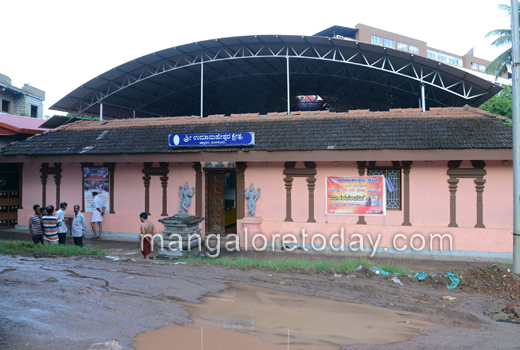 Burglary at Uma Maheshwari Temple 1